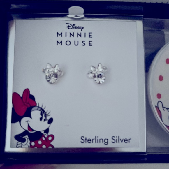 NWT MINNIE MOUSE STERLING SILVER EARRINGS - Picture 2 of 3